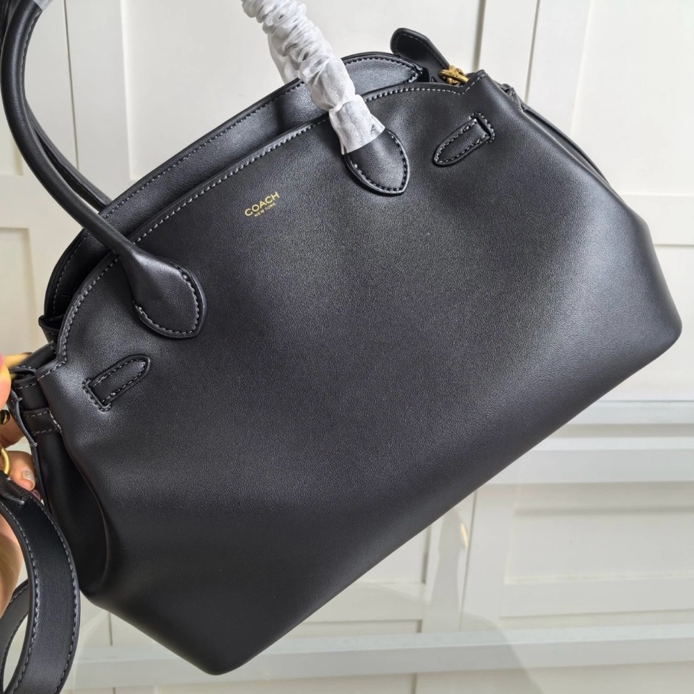 Coach Empire Black 28 - Picture 2 of 9
